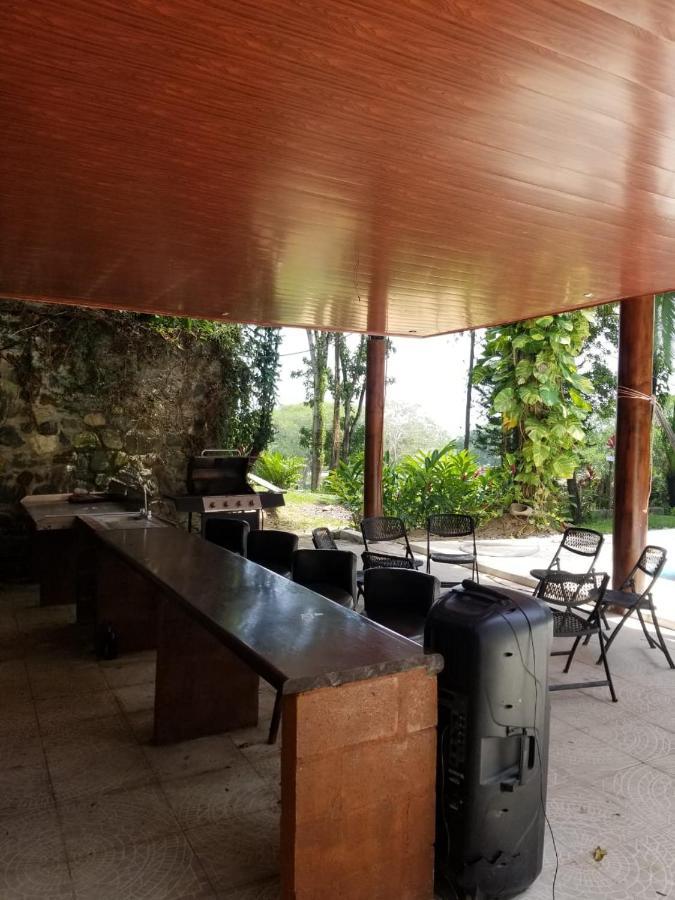Plasencia Estate اوموا المظهر الخارجي الصورة